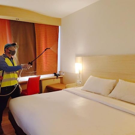 Ibis Manado City Center Boulevard Екстериор снимка