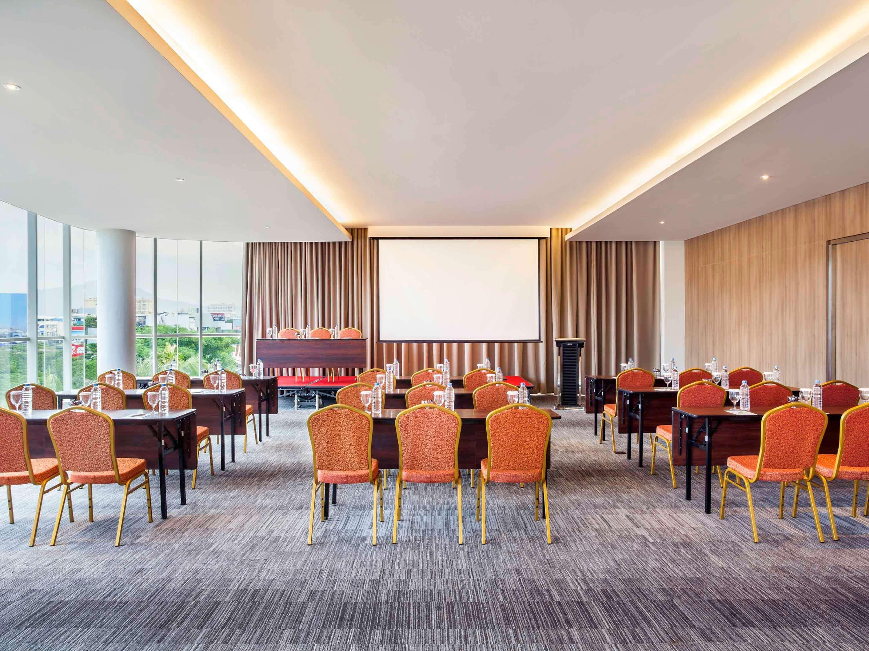 Ibis Manado City Center Boulevard Екстериор снимка
